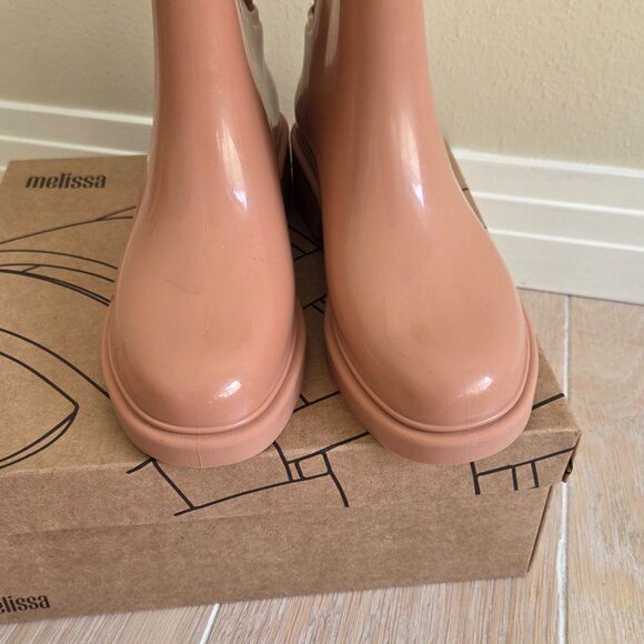 MELISSA Chelsea Boot ZIZE 9 - Picture 4 of 8